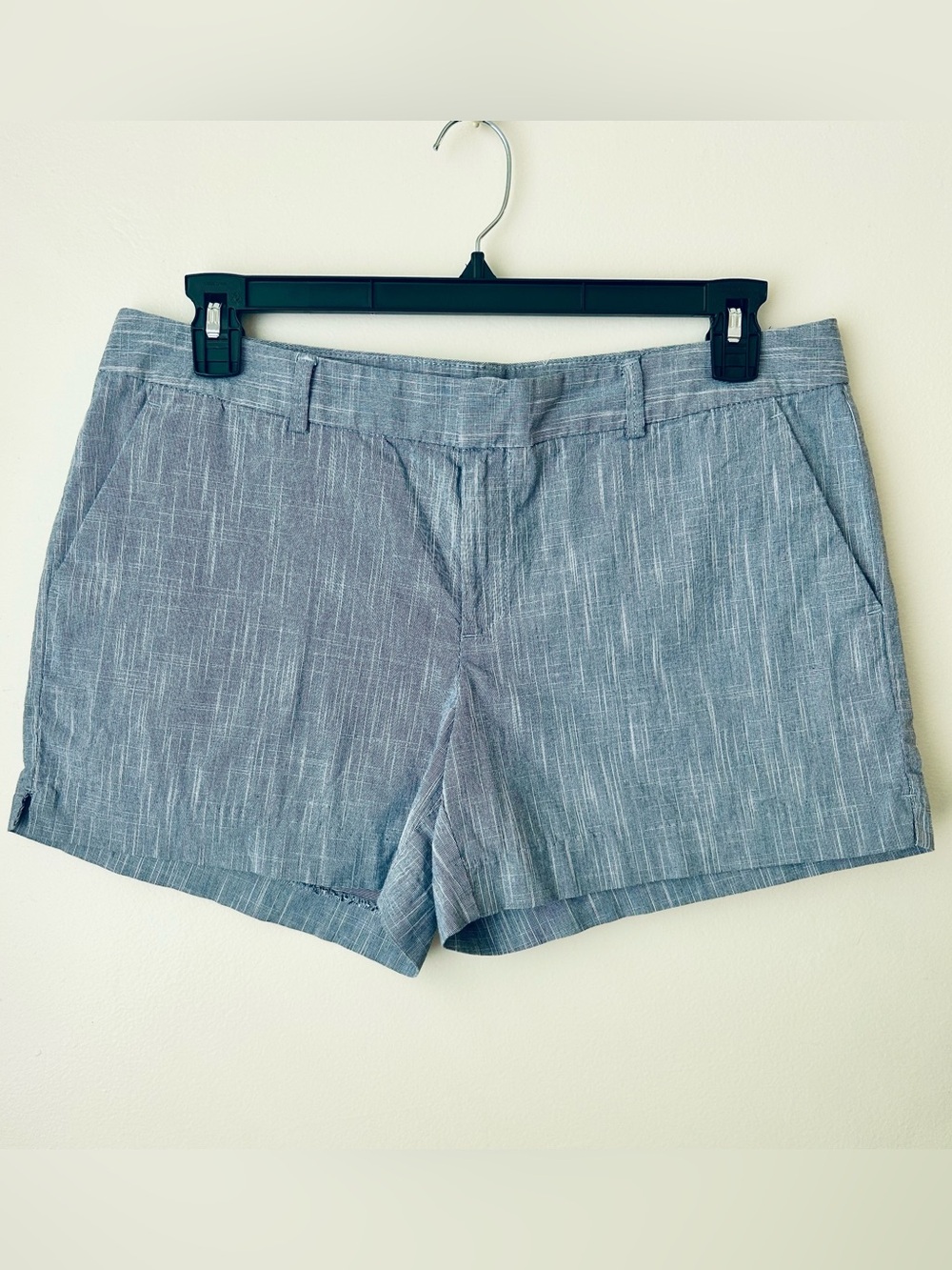 Banana Republic Light Blue Textured Linen-Blend Shorts